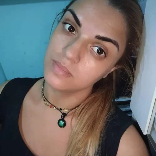 “A DONA DE CASA PREGUIÇOSA”